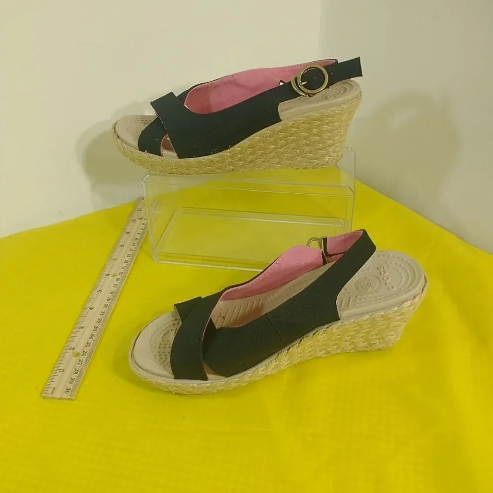 CROCS A-Leigh Black Slingback Espadrille Platform Wedge Sandals Women’s SZ 7.